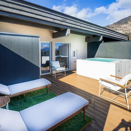 Apartment Penthouse N'1 - Rooftop Whirlpool & Mountain View By Alpenluxus *