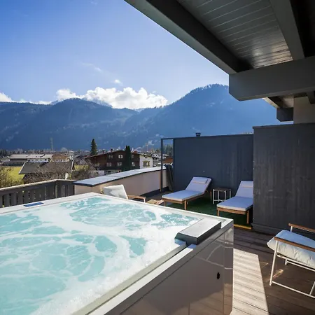 Appartement Penthouse N'1 With Rooftop Whirlpool - An Alpenluxus Appartement, Tyrol *