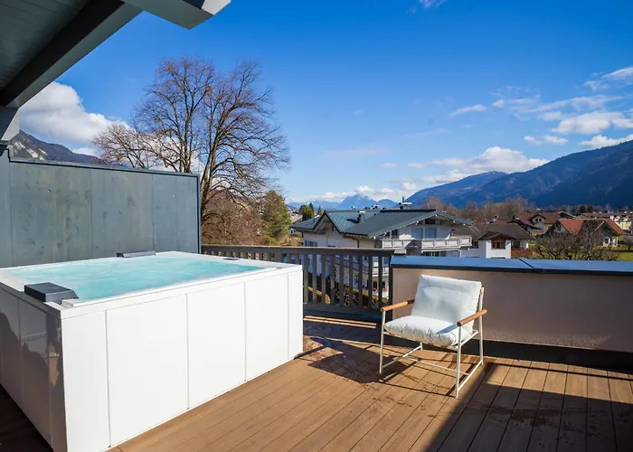 Penthouse N'1 - By Alpenluxus Collection * كرامساش