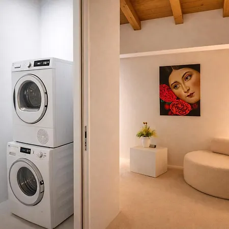 بيت للعطل Penthouse N'1 - Balcony, Sauna & Whirlpool Access *